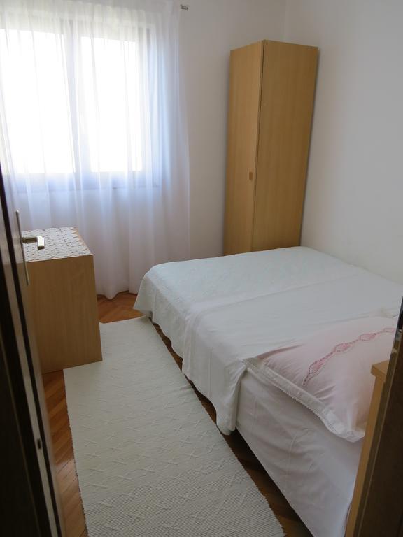 Apartments Lovric - 30 Meters To The Beach Trogir Luaran gambar