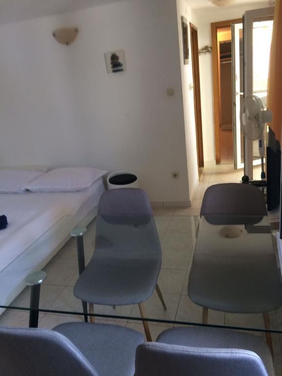 Apartments Lovric - 30 Meters To The Beach Trogir Luaran gambar