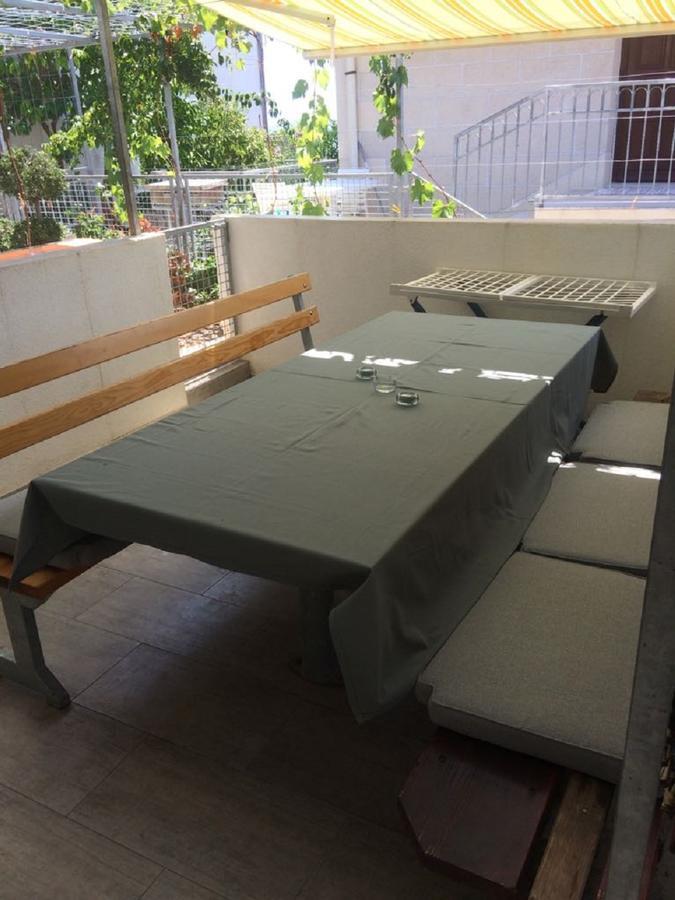 Apartments Lovric - 30 Meters To The Beach Trogir Luaran gambar